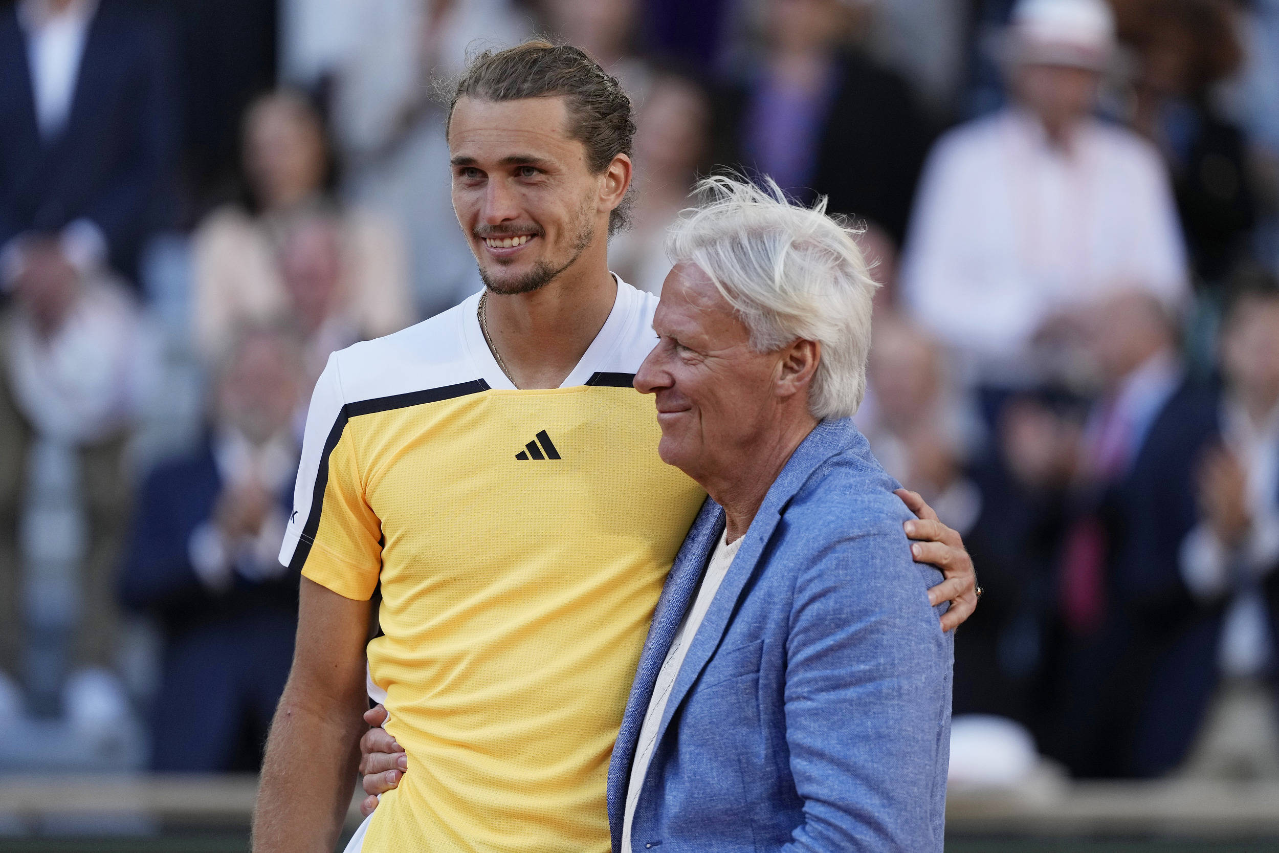 爱游戏官网-联合杯险胜法网，兹维列夫关键制胜